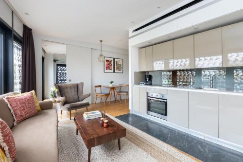 Deluxe Two-Bedroom Suite
