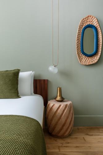 Signature One Bedroom Suite