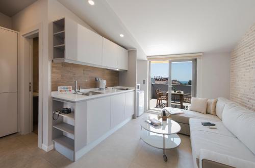 One-Bedroom Apartment (Terrace Suite)