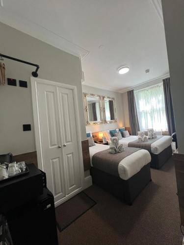 Triple Room - Garden View