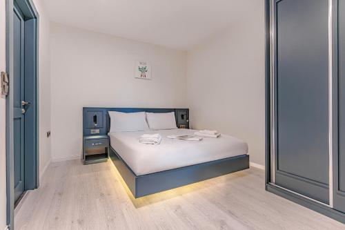Economy Double or Twin Room