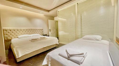 Basic Triple Room