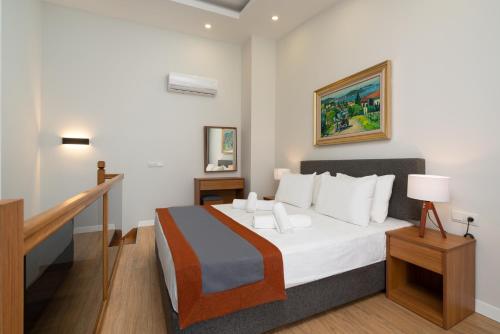 Duplex Suite - City View