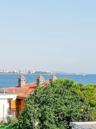 Double Room - Kısmi Deniz Manzaralı