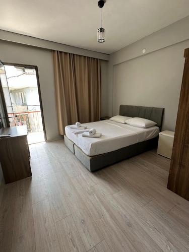 Double Room or Twin Room