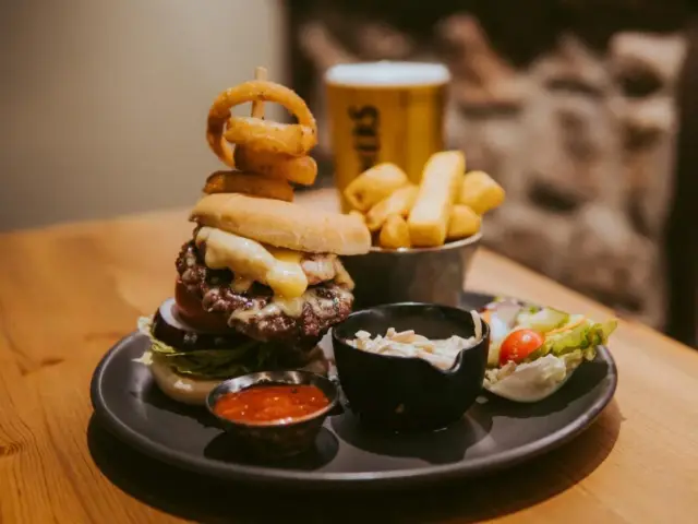 The Heathfield Inn