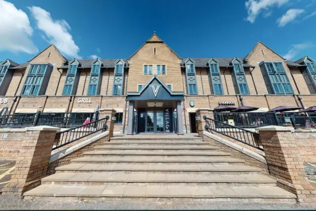 Village Hotel Leeds North