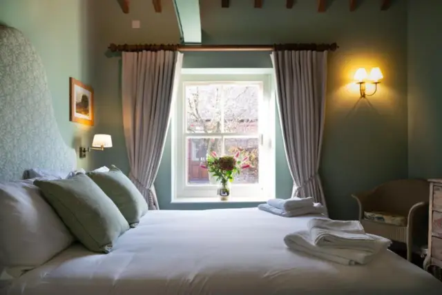 The Horse & Groom Inn