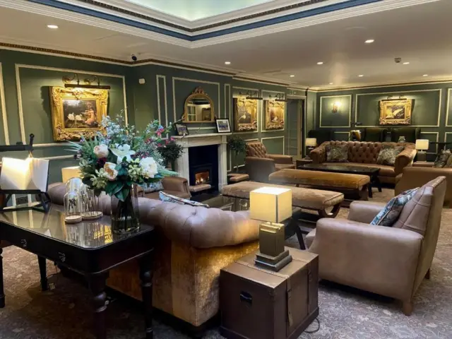 Swan’s Nest Hotel