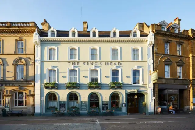 Kings Head Hotel