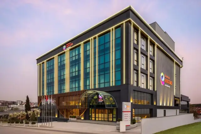 Ramada Encore by Wyndham Istanbul Airport Arnavutkoy