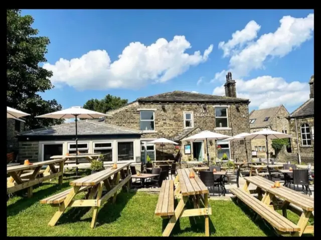 Old Sun Inn