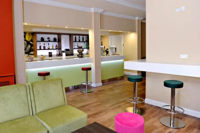 Link Hotel