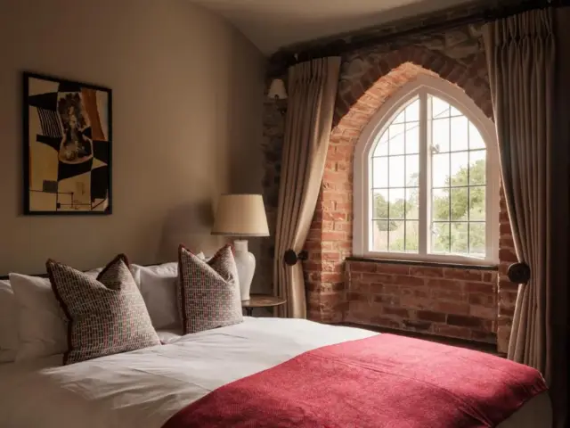 The Manor House Inn