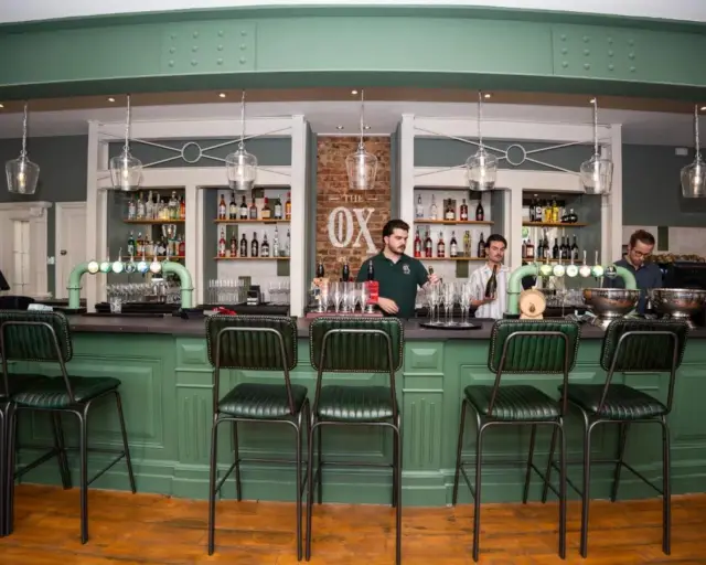 The Ox Pub & Rooms