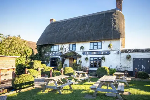 The White Hart, Wroughton