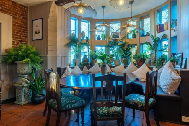 Woolpack Inn