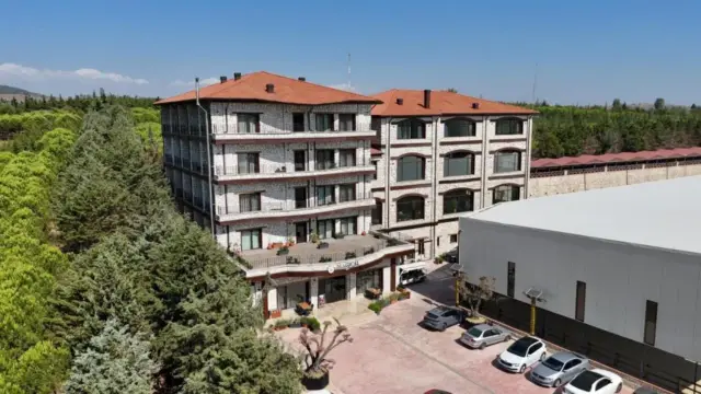 Magical House Hotel