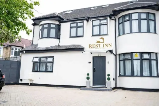 Rest Inn Edmonton