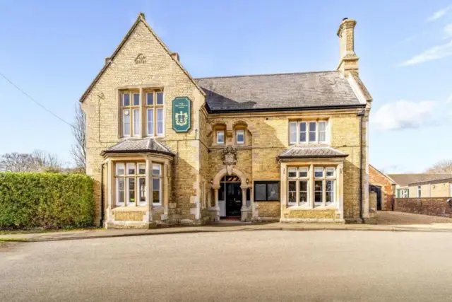 Whichcote Arms Hotel