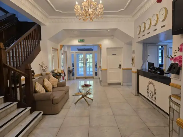 Maya Hotel
