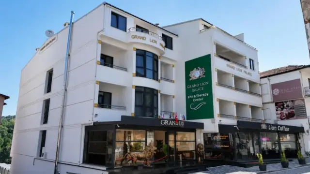 Grand Lion Palace Termal Hotel