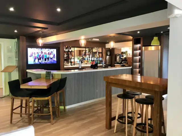 Holiday Inn A55 Chester West by IHG