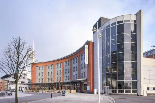 Holiday Inn Express Portsmouth Gunwharf Quays by IHG