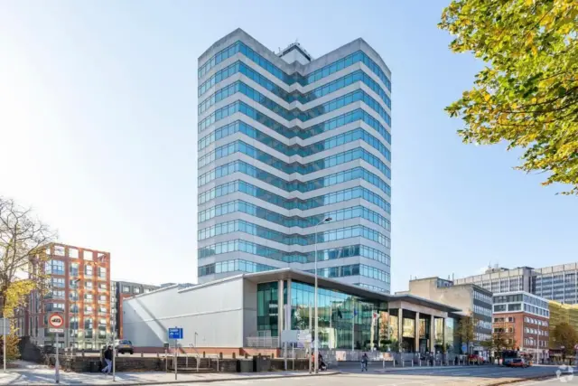 Holland House Hotel Cardiff By Sunday