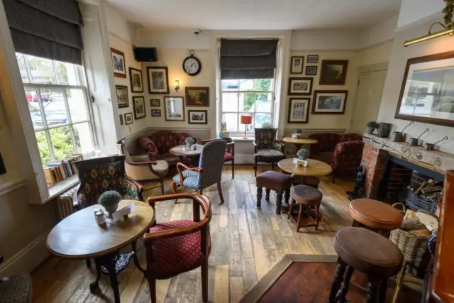 The Mortimer Arms