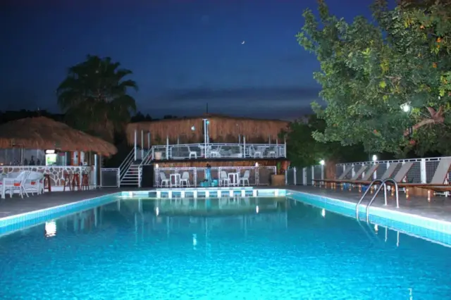 Pataros Hotel