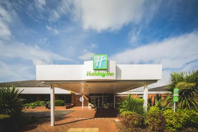 Holiday Inn Reading South M4 Jct 11 by IHG