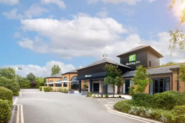 Holiday Inn Gloucester – Cheltenham by IHG