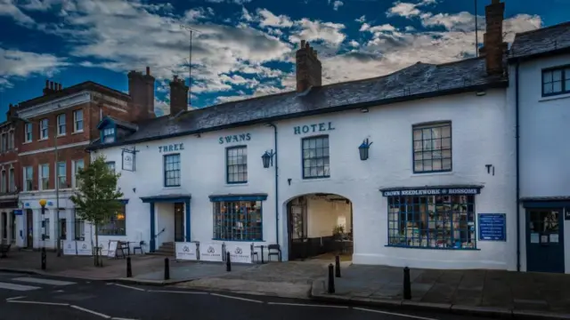 The Three Swans Hotel, Hungerford, Berkshire – The Coaching Inn Group