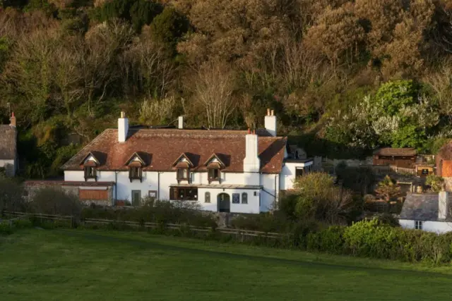 Lulworth Lodge