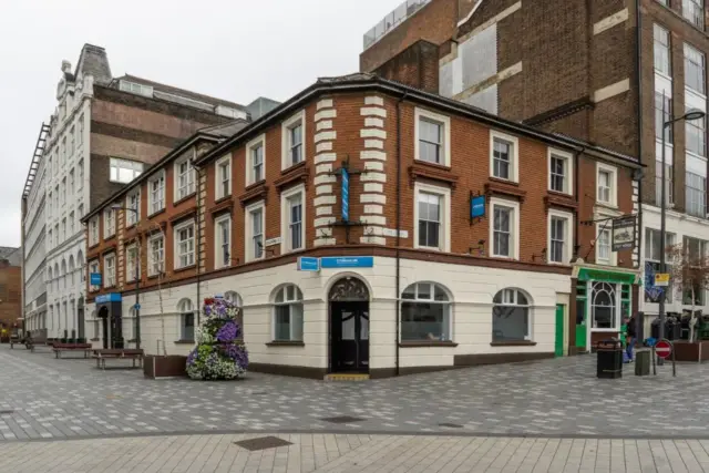 CiTi Hotel London Luton