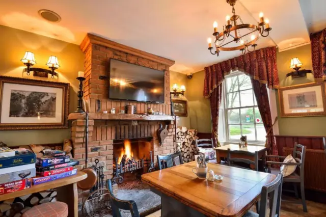 The Coach and Horses