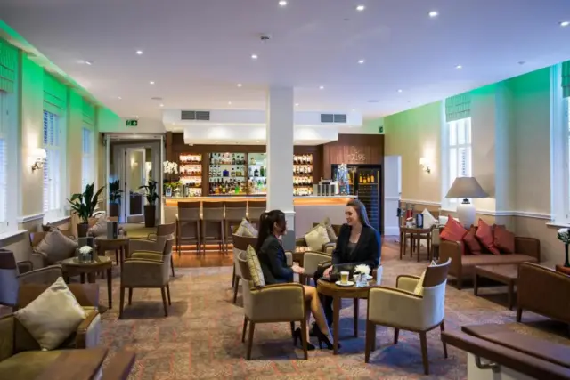 Oakley Hall Hotel