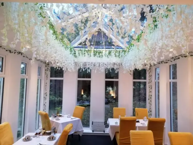 Guestling Hall Hotel