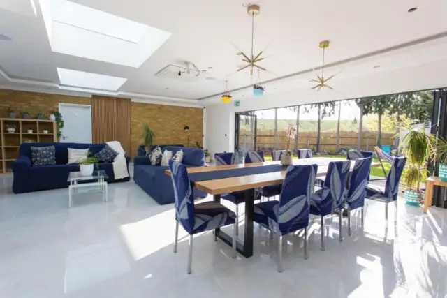 Legoland Heathrow Windsor Apartment Hotel