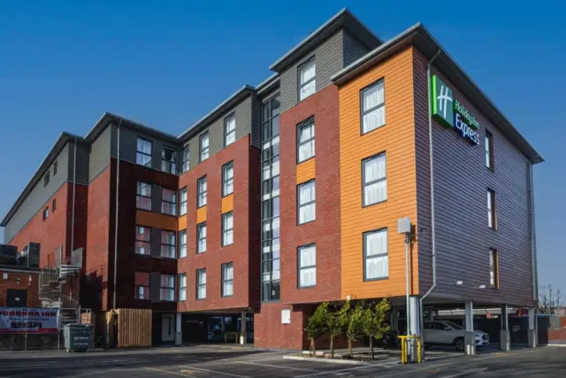 Holiday Inn Express – Fleet by IHG