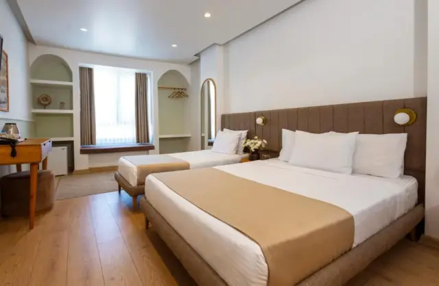Meshk Airport Hotel