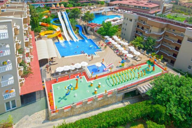 07 Group Hotel