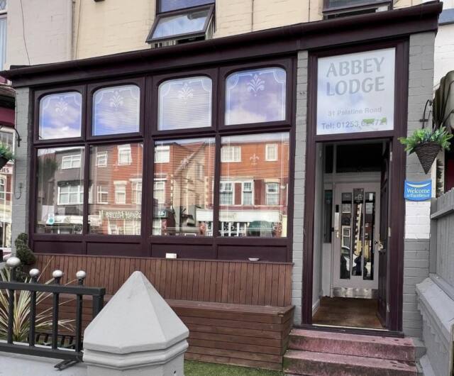 Abbey Lodge