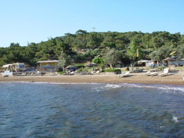 Ada Camp Hotel Beach