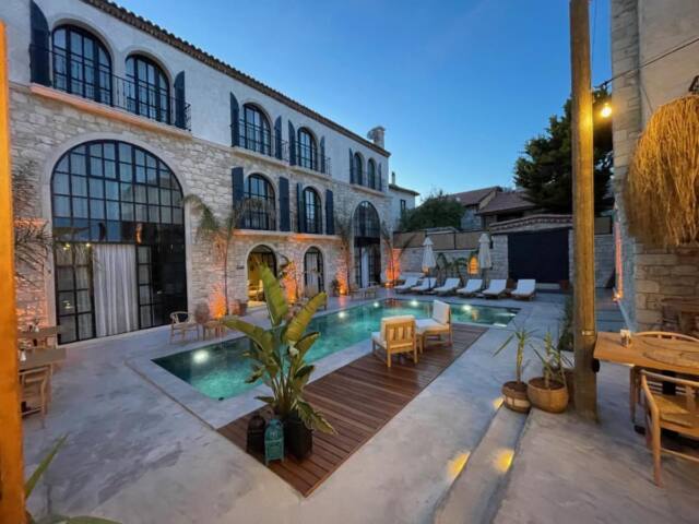 Alaçatı Palazzo Boutique Otel