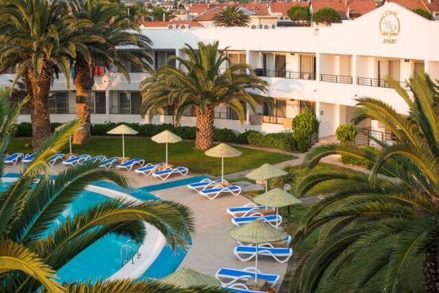 Altin Yunus Apart Beach Plus