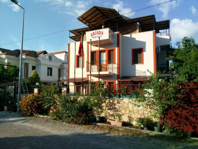 Arcadia Apart Hotel