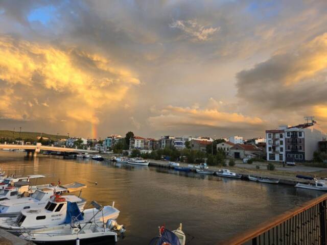 Aybek Ratio Hotel