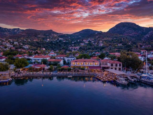 Base Selimiye